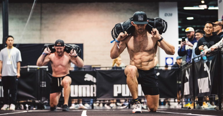 HYROX種目7 Sandbag Lunges 100m 下半身の筋力と持久力を鍛えるトレーニング